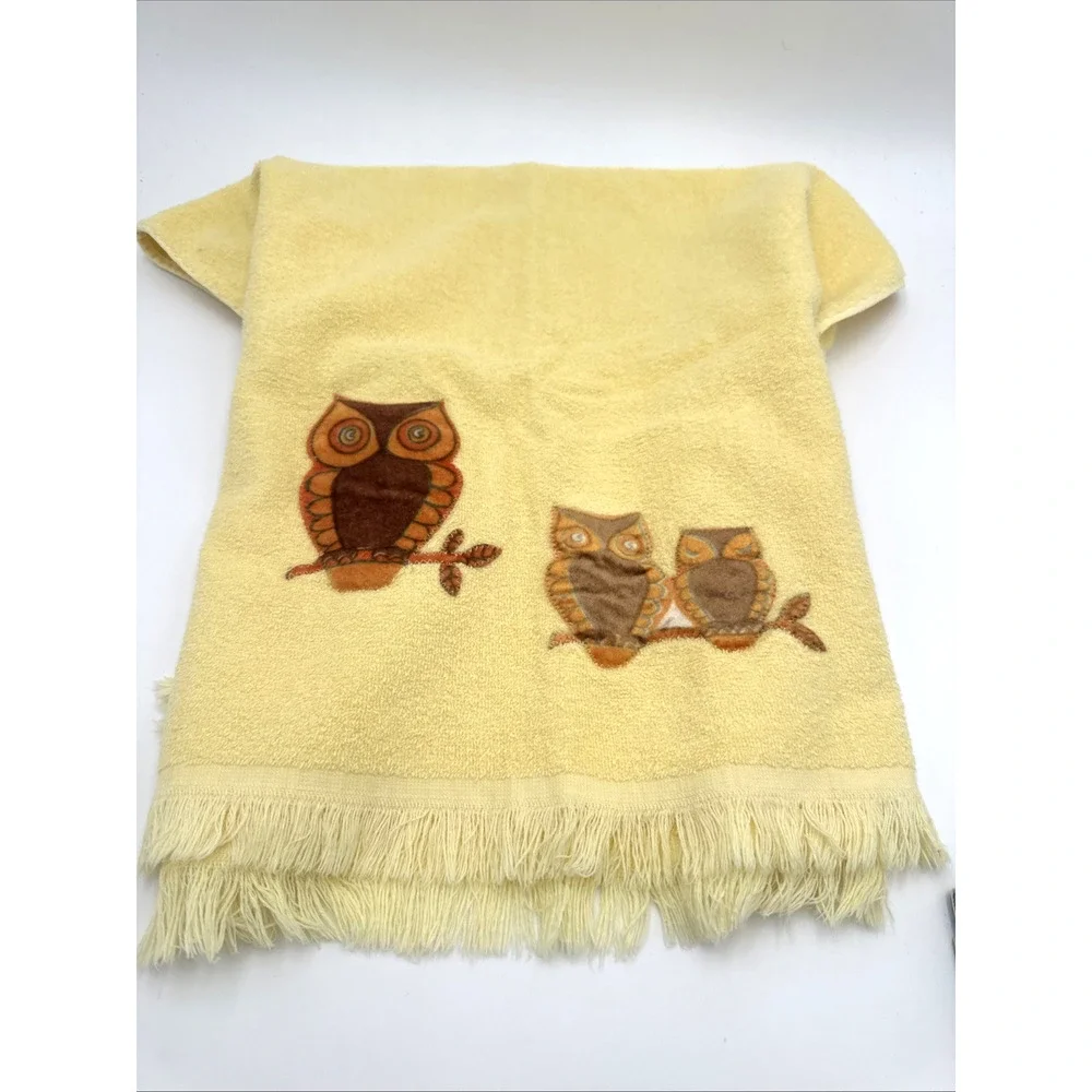 Vintage Dundee Yellow Felt Owl Towel MCM Fringed